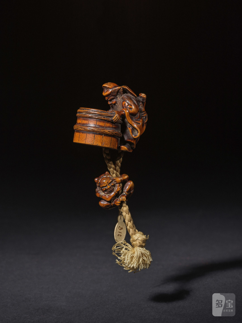 木彫根付　鍾馗と鬼 銘「龜玉」　19世紀 | NETSUKE EN BOIS REPRÉSENTANT SHOKI - 图8